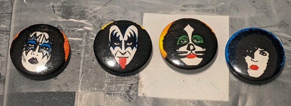 KISS Colorful Pins Buttons  1980s Set Of 4 Gene Paul Ace Peter