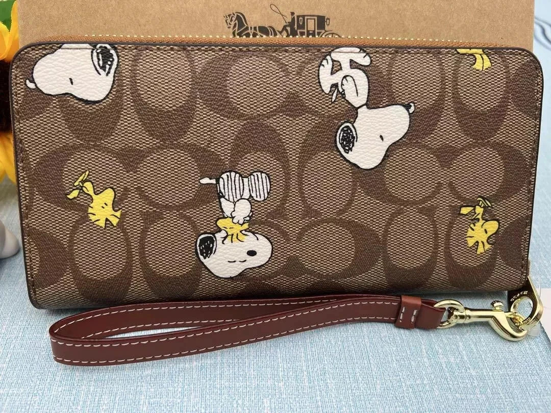 COACH x PEANUTS Long Zip around Wallet Snoopy Woodstock Khaki Signature New