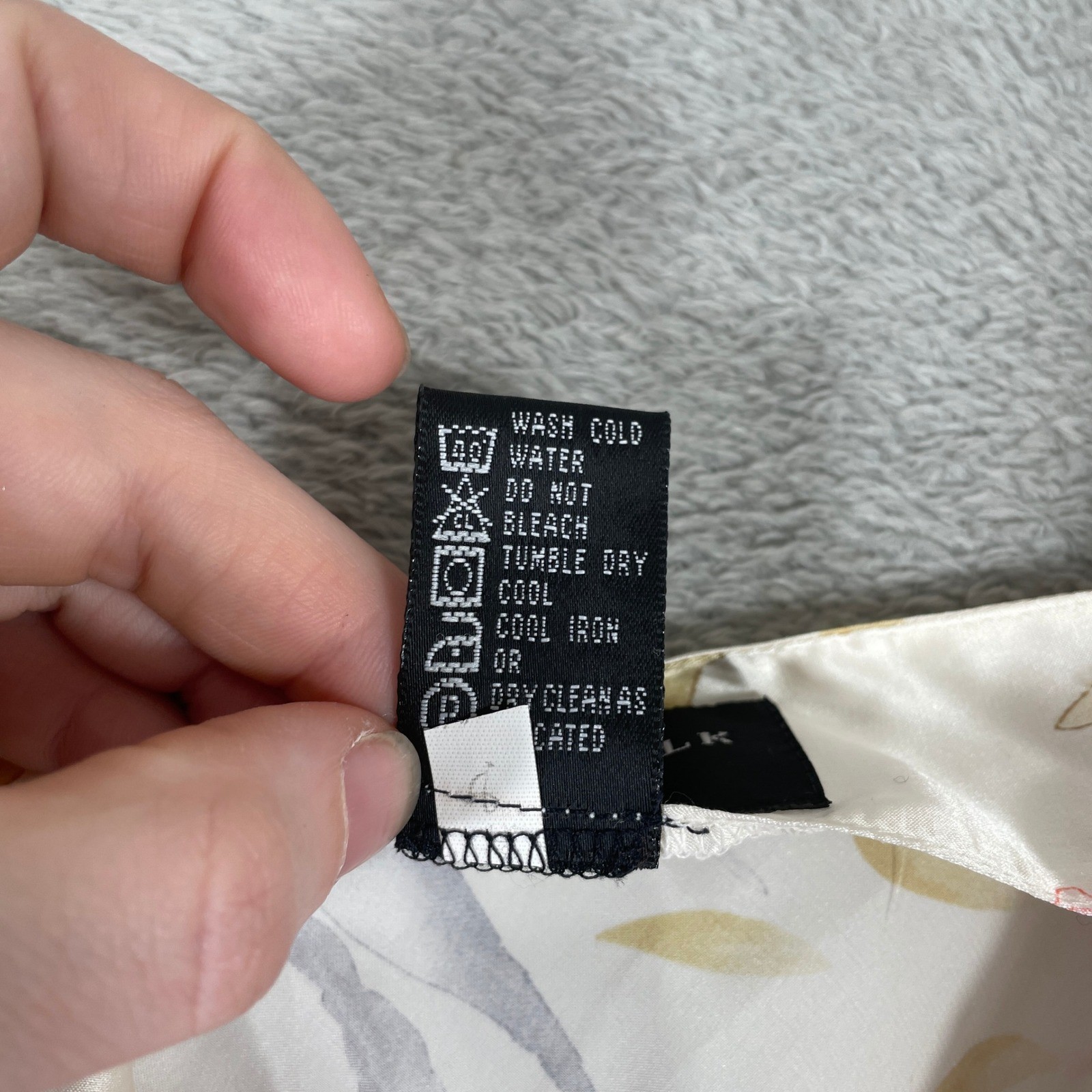 August Silk Slip Dress Womens Small Cream Floral 100% Silk Intimates Chemise 90s