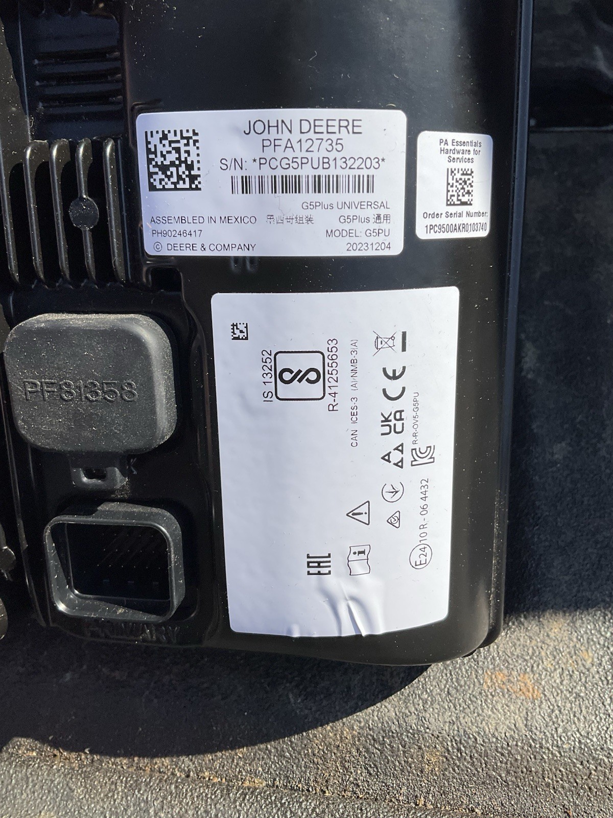 John Deere Universal Gen 5 Plus