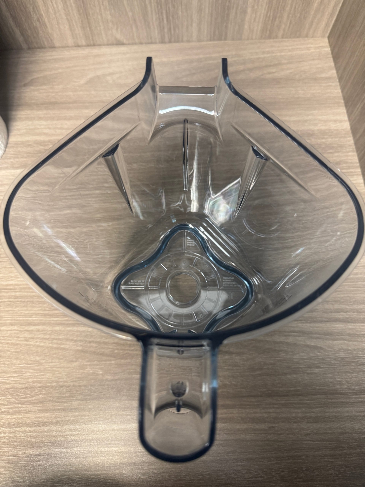 NEW VITA-MIX 01016 48OZ. CLEAR DELUXE TRITAN COPOLYESTER BLENDER JAR