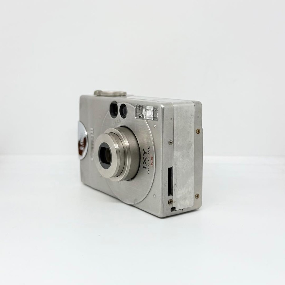 Canon IXY Digital First Generation Silver Compact Camera Tested Working