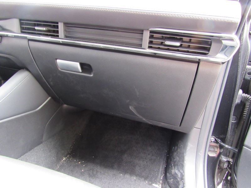 3         2023 Glove Box 964438