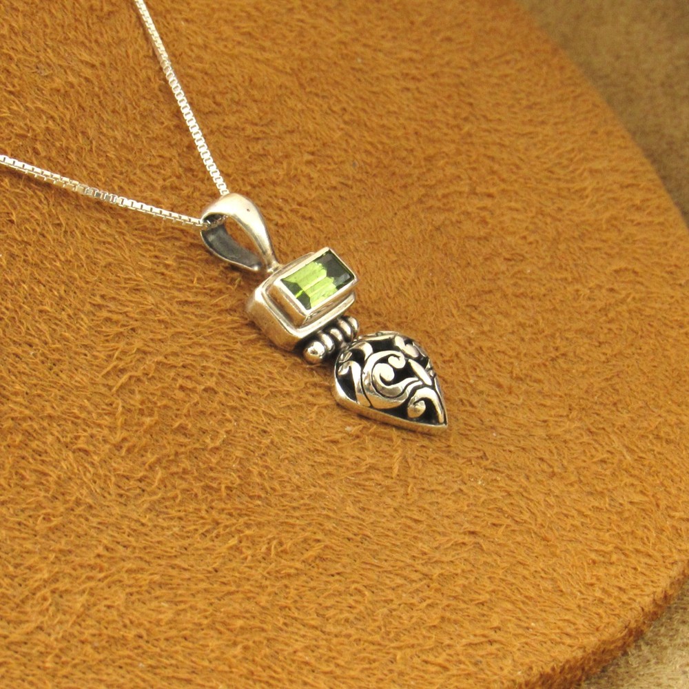 Elegant Sterling Silver Peridot Necklace