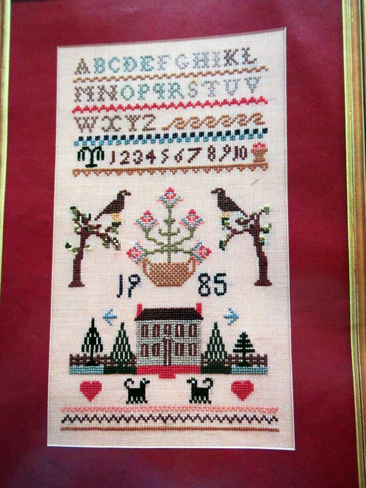 Just Cross Stitch Magazine Has Pages Missing But Has 14 Complete Patterns