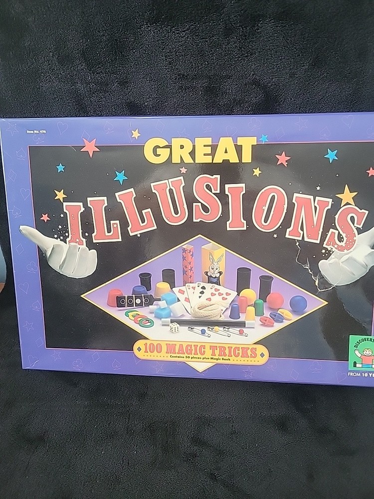 GREAT ILUSION Magic Kit Magician's Trick Set  100+ Tricks Tips & Illusions