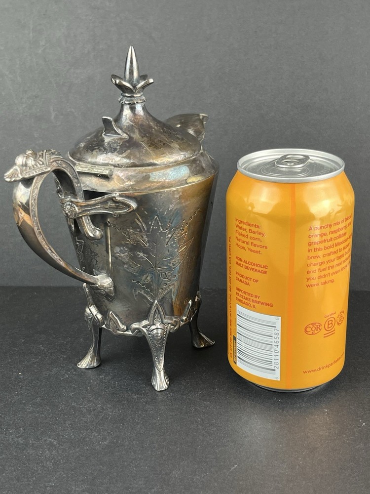 Meriden Britannia Silverplate Tea & Coffee Pattern 1881 9pc Set Victorian