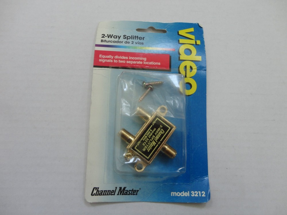 Channel Master, 2-Way Splitter, Gold Connectors