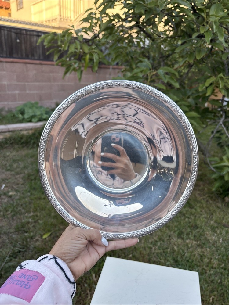 Silver-plated Round serving tray 10.5” Unidentified