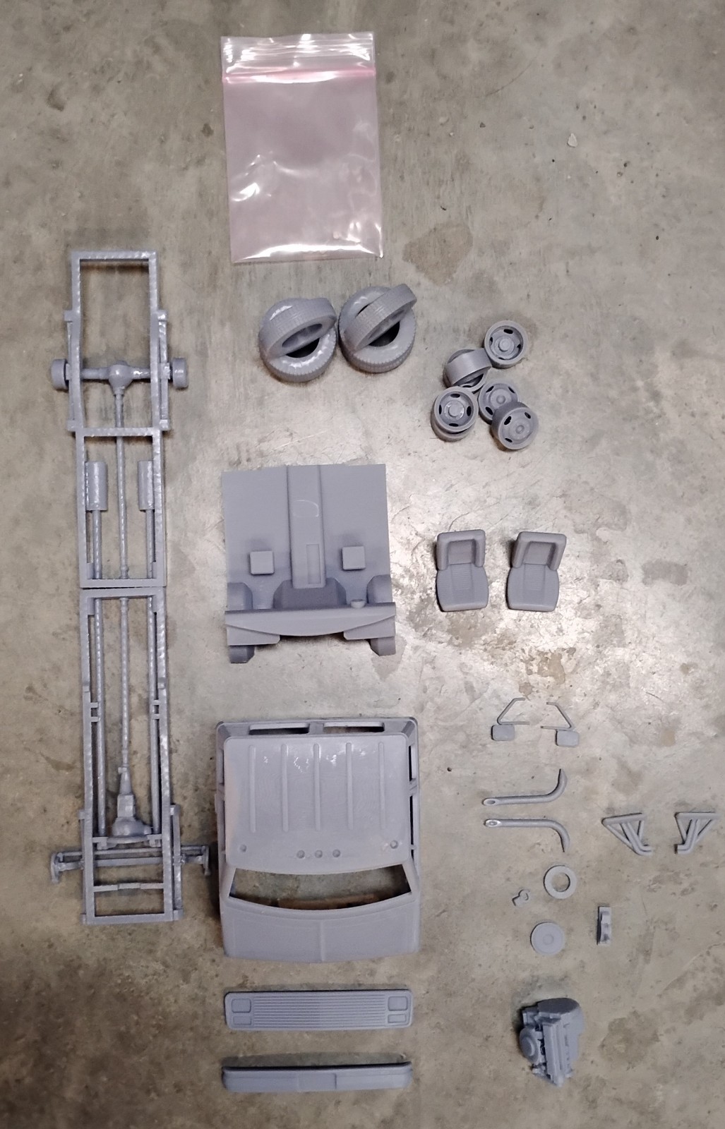 3d Printed 1/25 70's-80's Chevy Custom Van Chassis Cab Dually