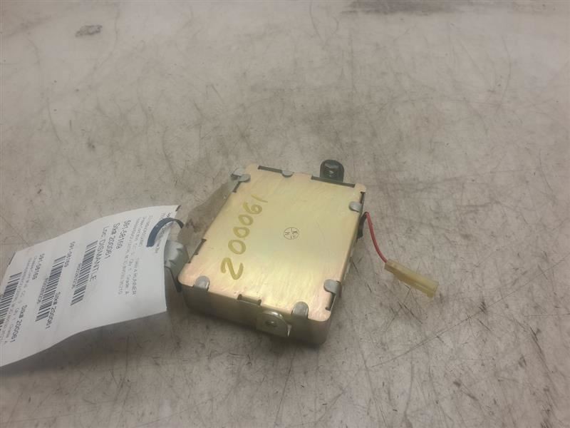 88-89 TOYOTA 4 RUNNER TRANSMISISON CONTROL MODULE CHASSIS ECM ASSEMBLY