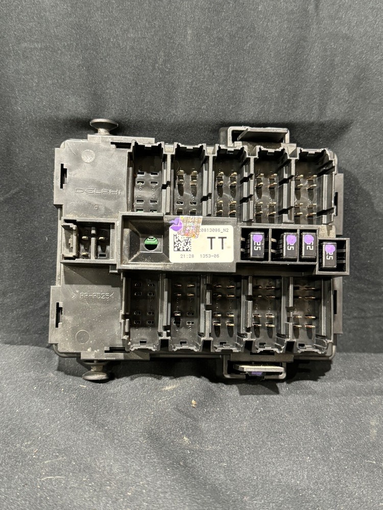 Body Wiring Junction Block 20813086