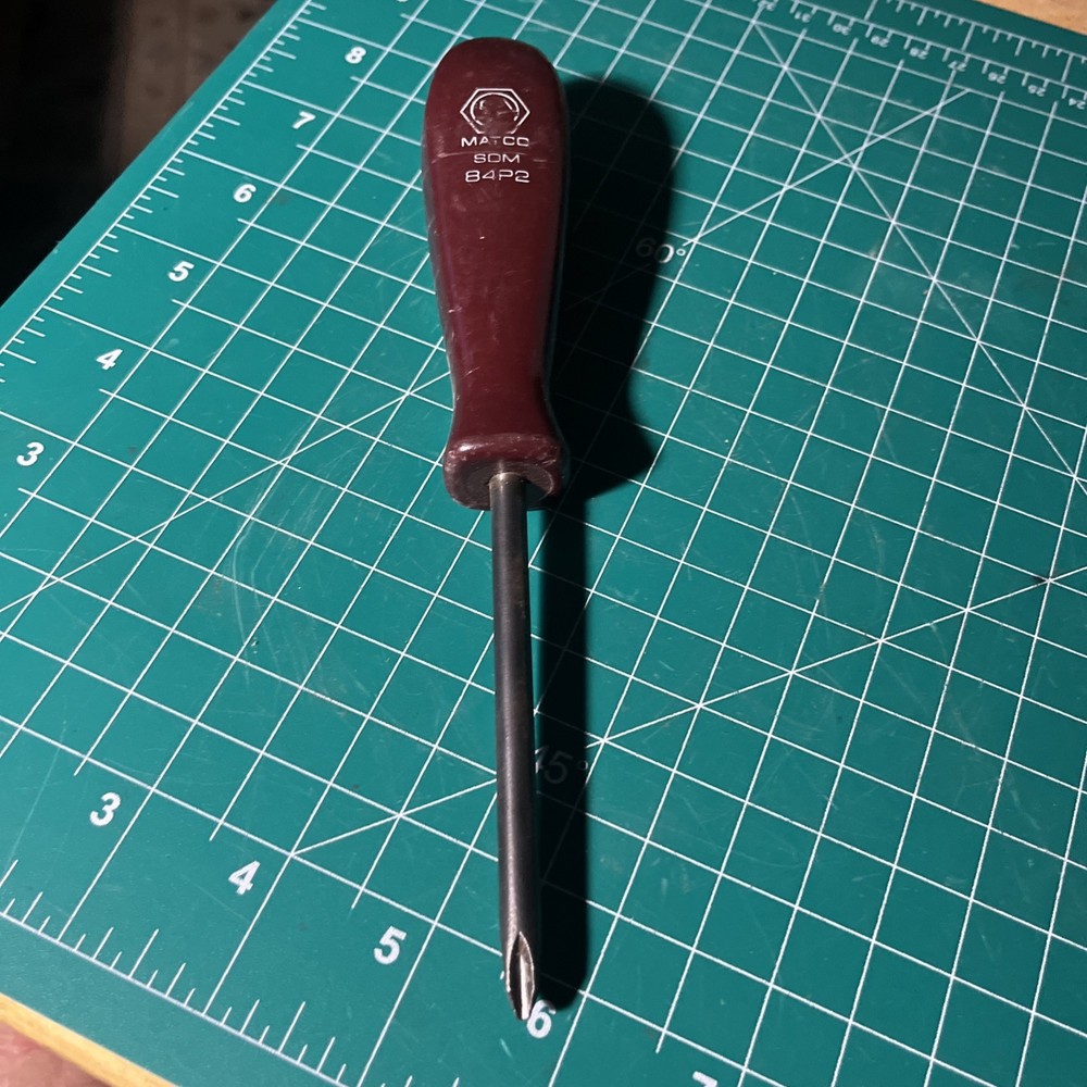 Matco Tools  SDM 84P2  #2 Philips Screwdriver Hardened Tip Maroon Handle 8" Long