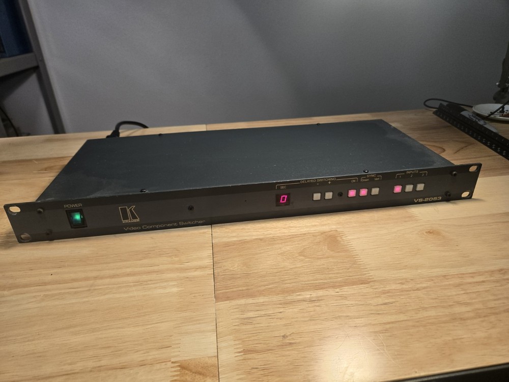 Kramer VS-2053 Video Switcher