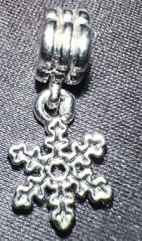 Snowflake charm silver coloured For Charm Bracelets