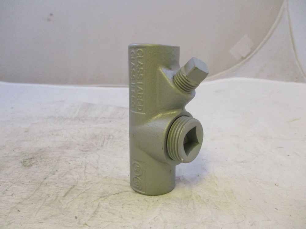 APPLETON EYF50 1/2" EXPLOSION PROOF SEAL OFF EYS CROUSE HINDS