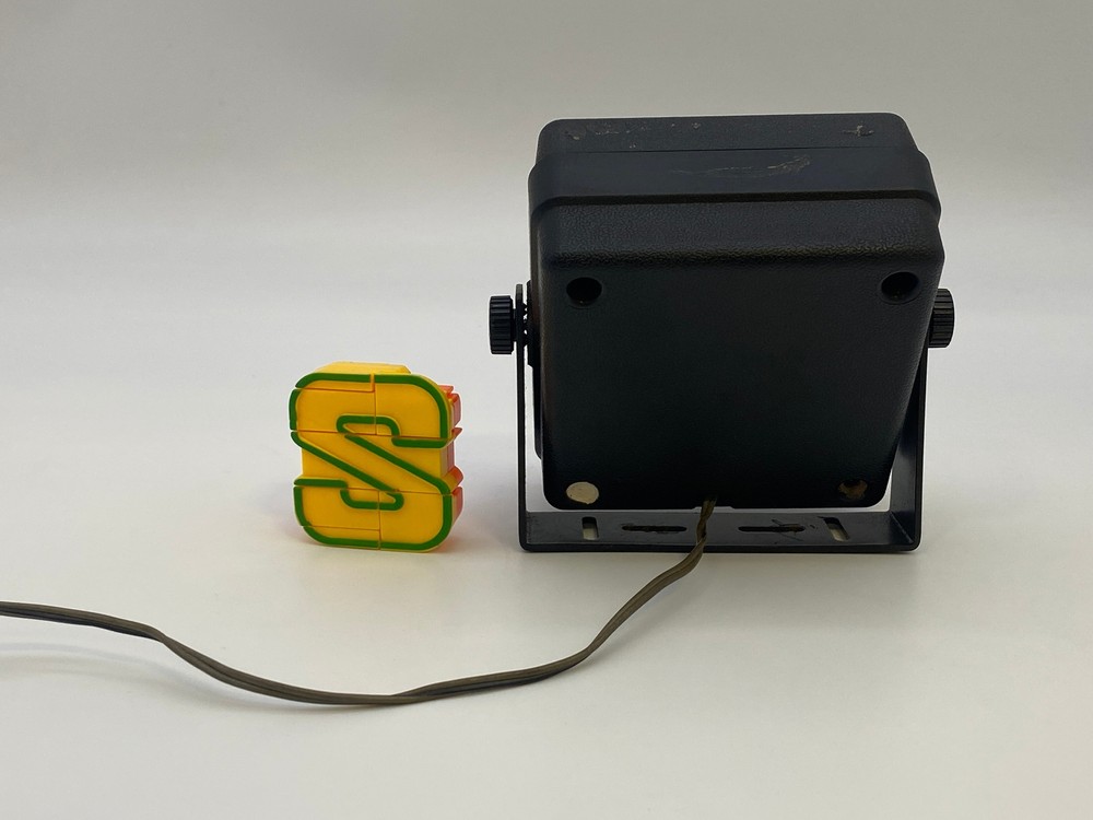 iCom SP-5 External Speaker, 5 Watt, 4 Ohm (Used)