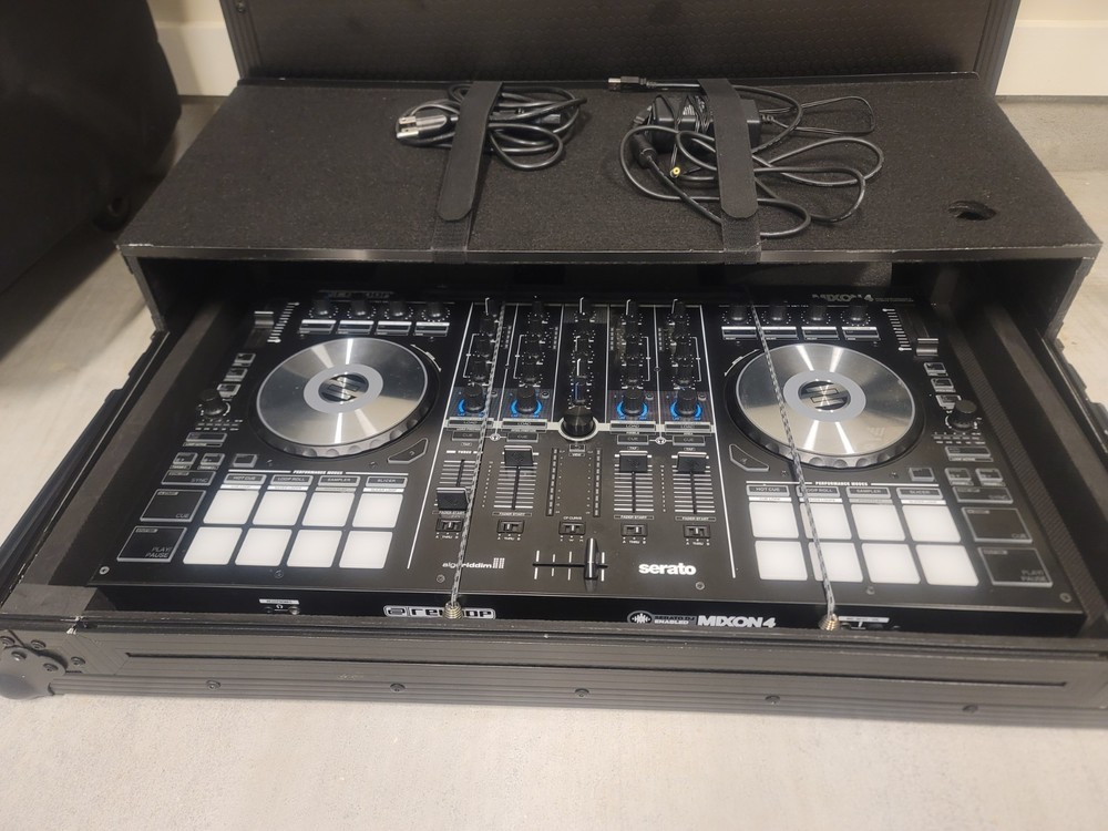 Reloop AMS-MIXON-4 Multicolor DJ Controller