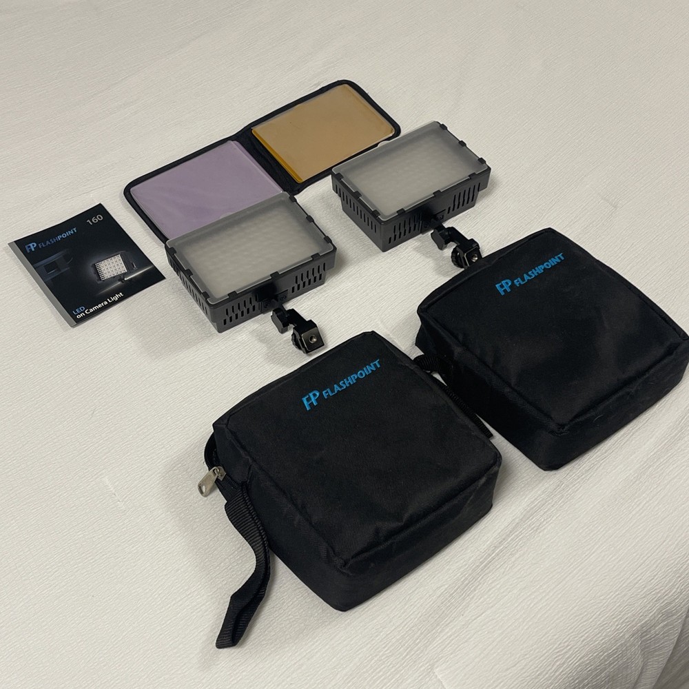 Flashpoint 160 LED on Camera Light (Includes Everything In Photos)
