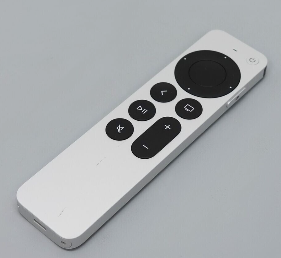 Apple MJFM3LL/A Siri Handheld Remote Control - Silver 2nd Gen Silver