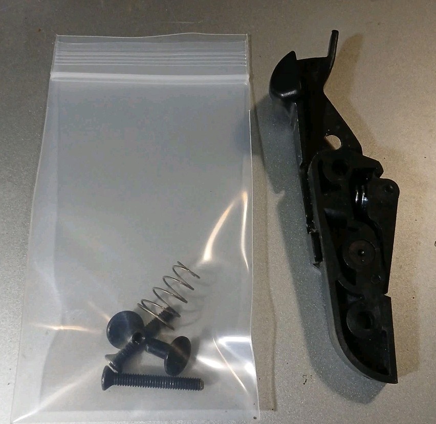 SAFARILAND REPLACEMENT RELEASE BUTTON LEVEL RIGHT HAND RH  WITH HARDWARE