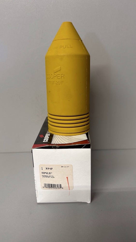 7717 Cooper Neoprene Long Boot