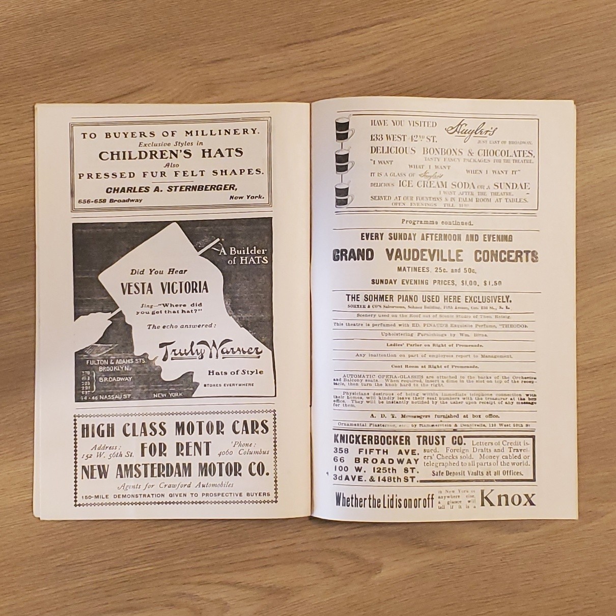 2210----1906 Hammerstein's Paradise Roof Garden Theatre NYC program