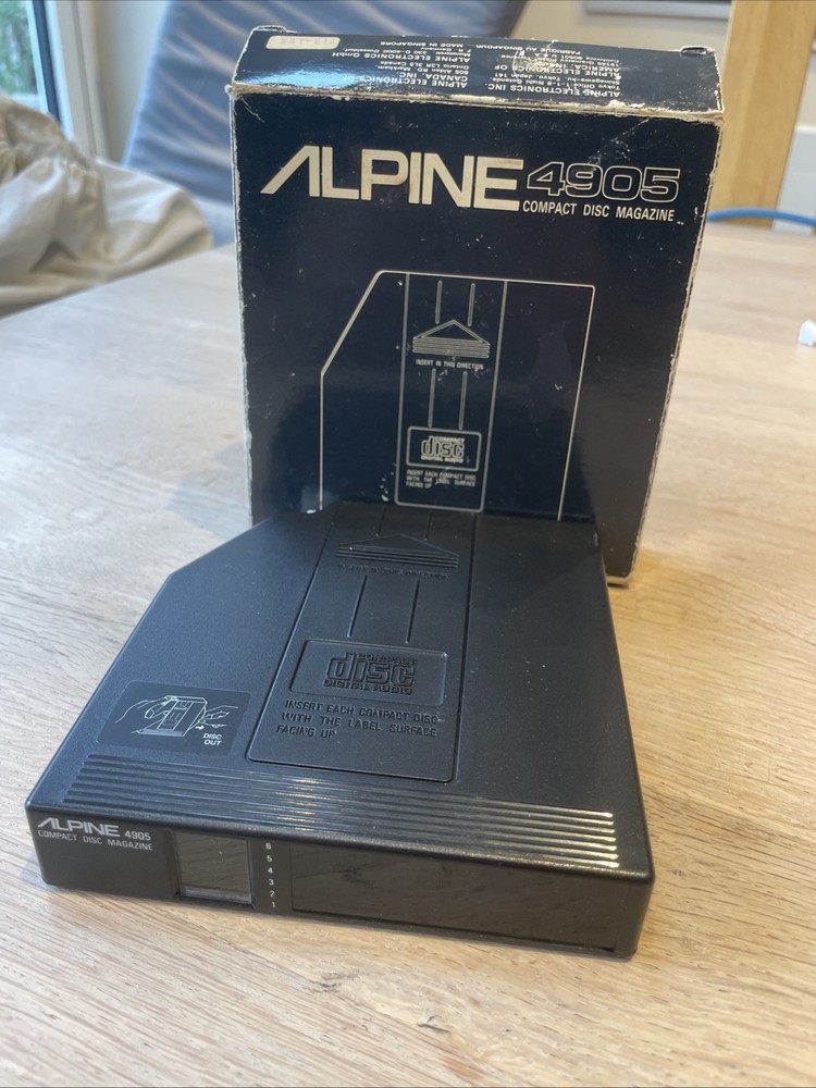 Alpine 4905 Compact Disc Magazine