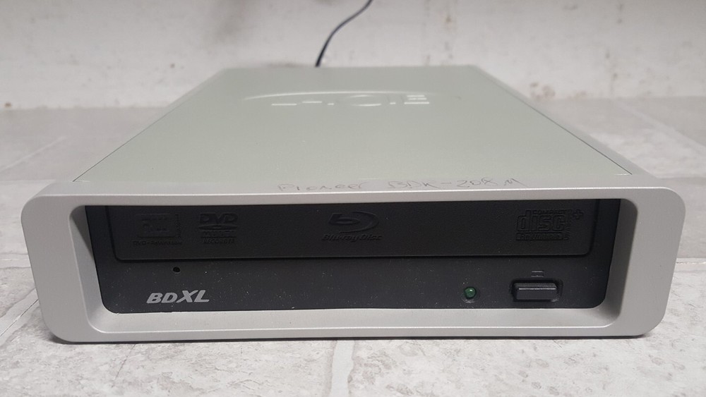 Lacie D2 525 USB2&FW Drive Light Scribe Super Write Master Recorder