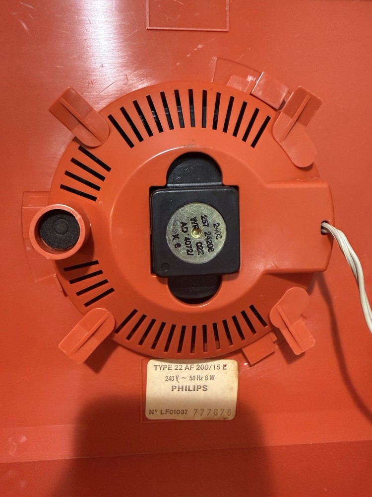 Philips 22 AF 200 Portable Turntable - Working