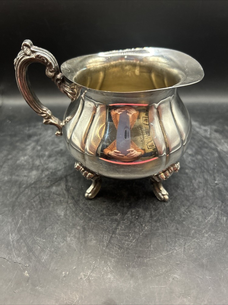 Leonard Silver Plated Creamer Footed READ