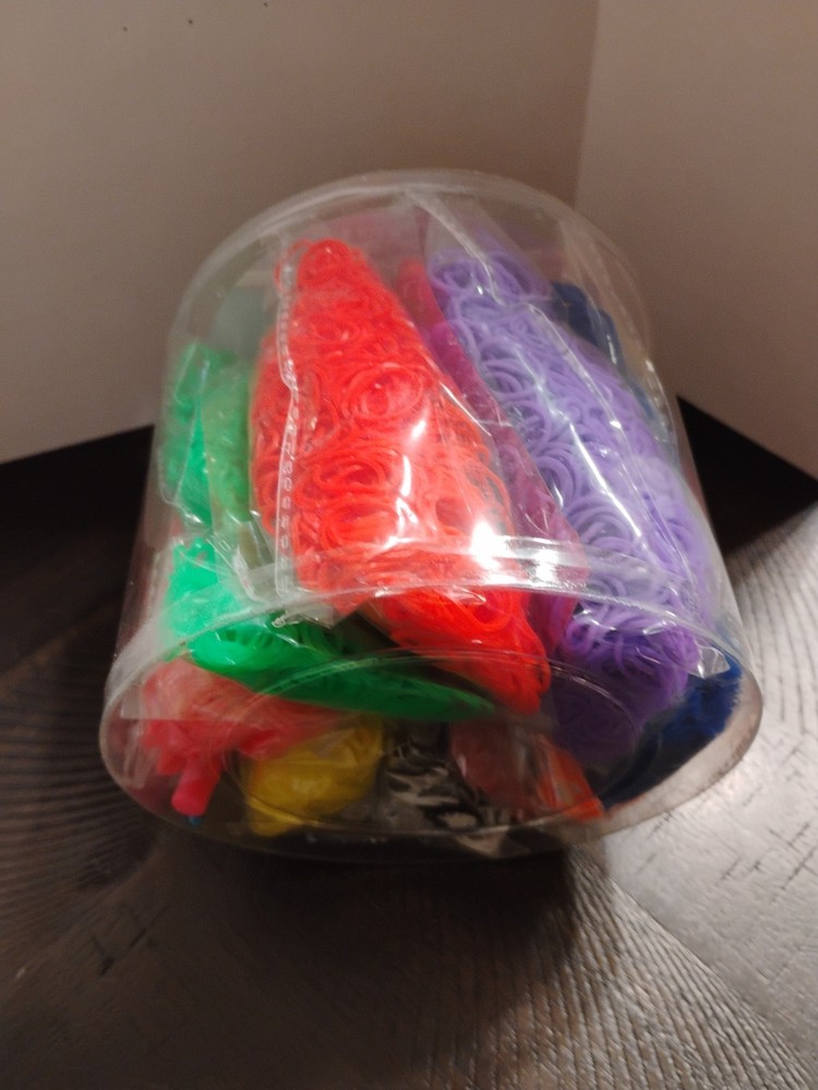 NEW-8000 RAINBOW BANDS INCLUDES 2 PICK TOOLS & 100 C-CLIPS