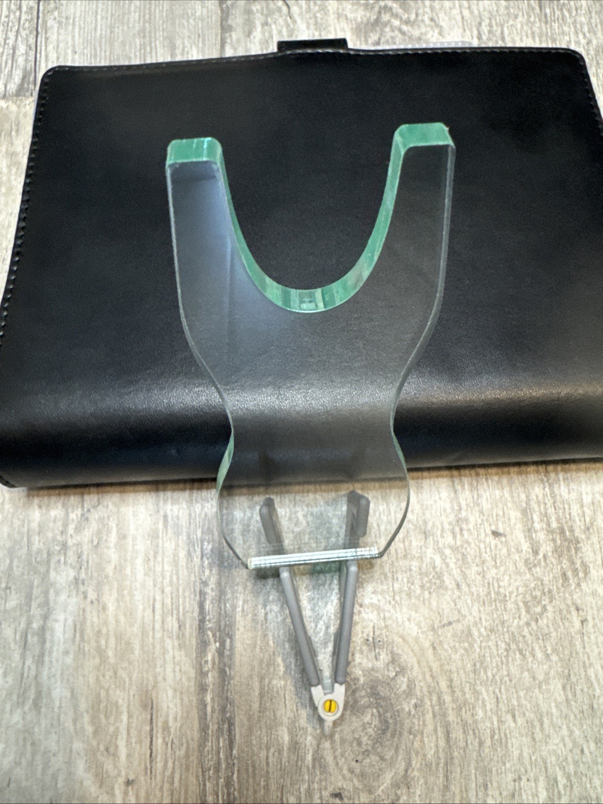 Clear Display Stand for Mountain/Road Bikes Parking Bracket