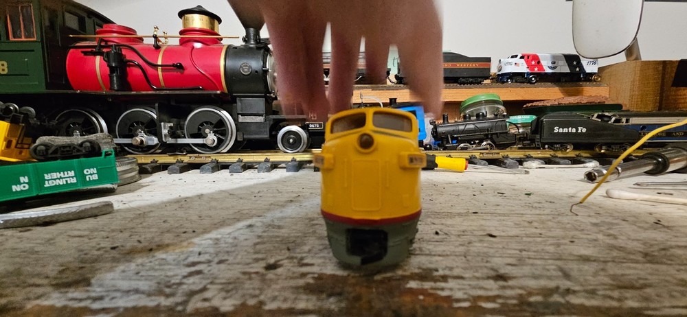 Bachmann HO Scale "The Challenger" Train Set