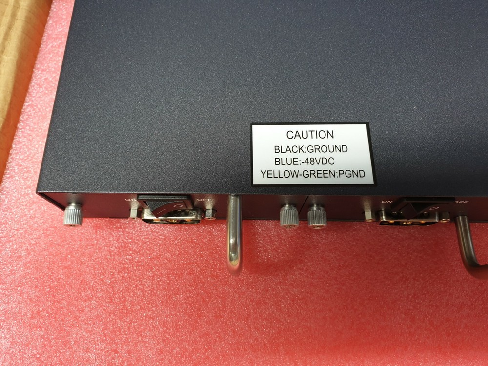 Accelink EDFA-TV-30-8-LA-AA-41 Optical Amplifier