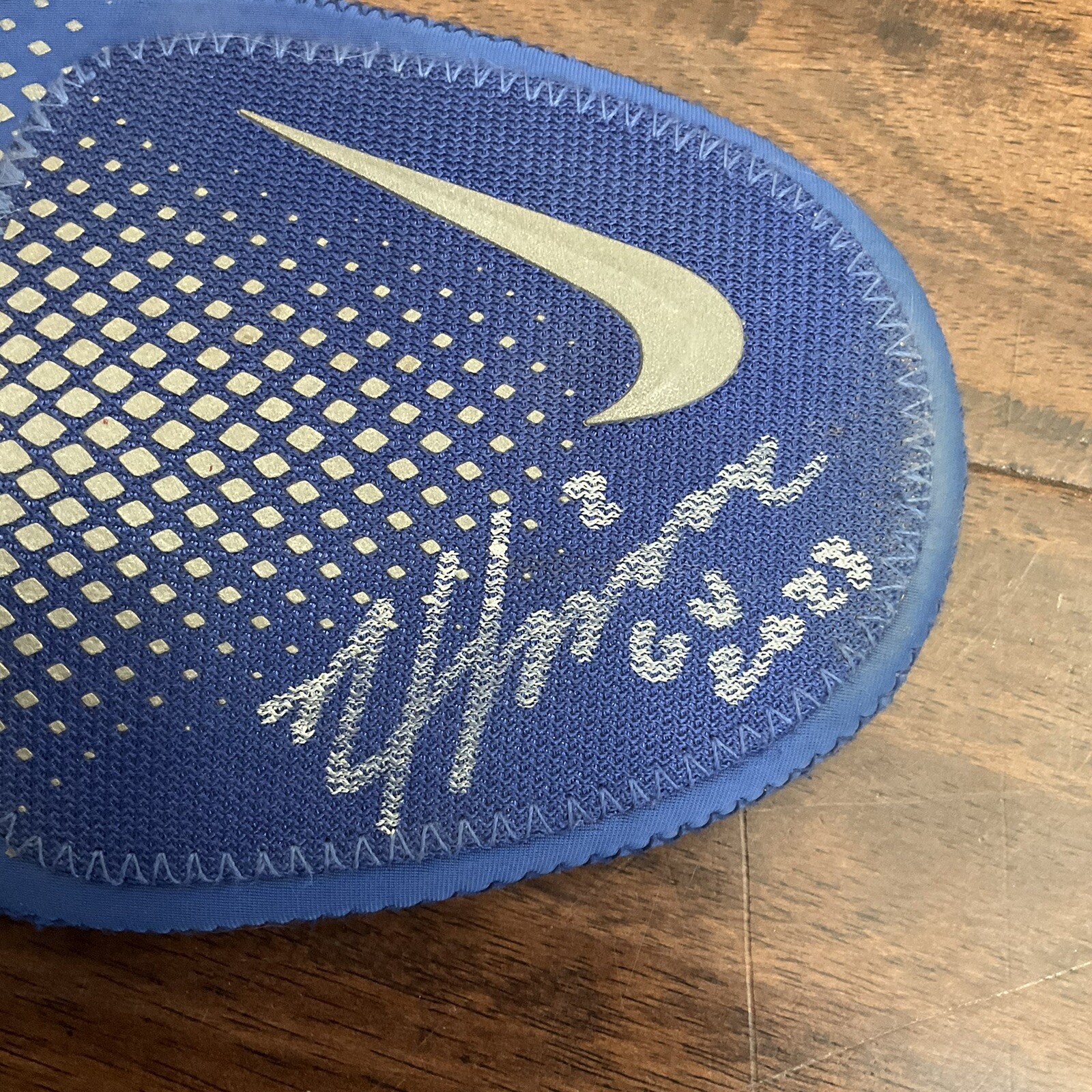 Nico Hoerner 2023 GAME USED SLIDING MITT Cubs autograph SIGNED Inscribed