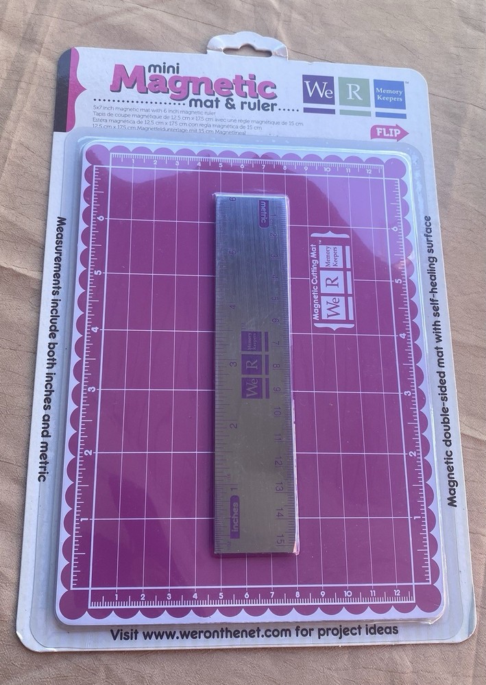 Mini Magnetic Mat & Ruler