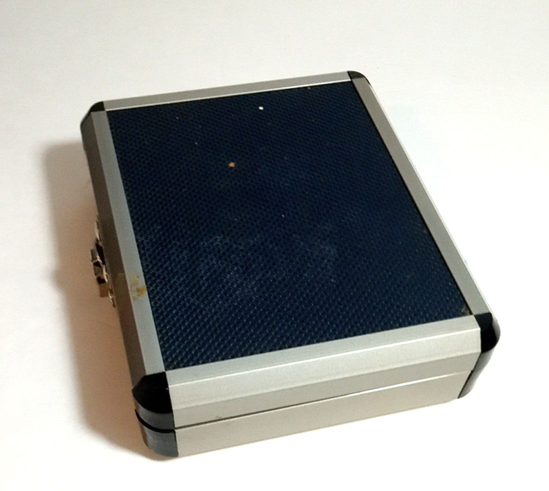 SHEFFIELD 2 PIECE MULTI FUNCTION TOOL BOX 318-382 POCKET KNIFE TOOL