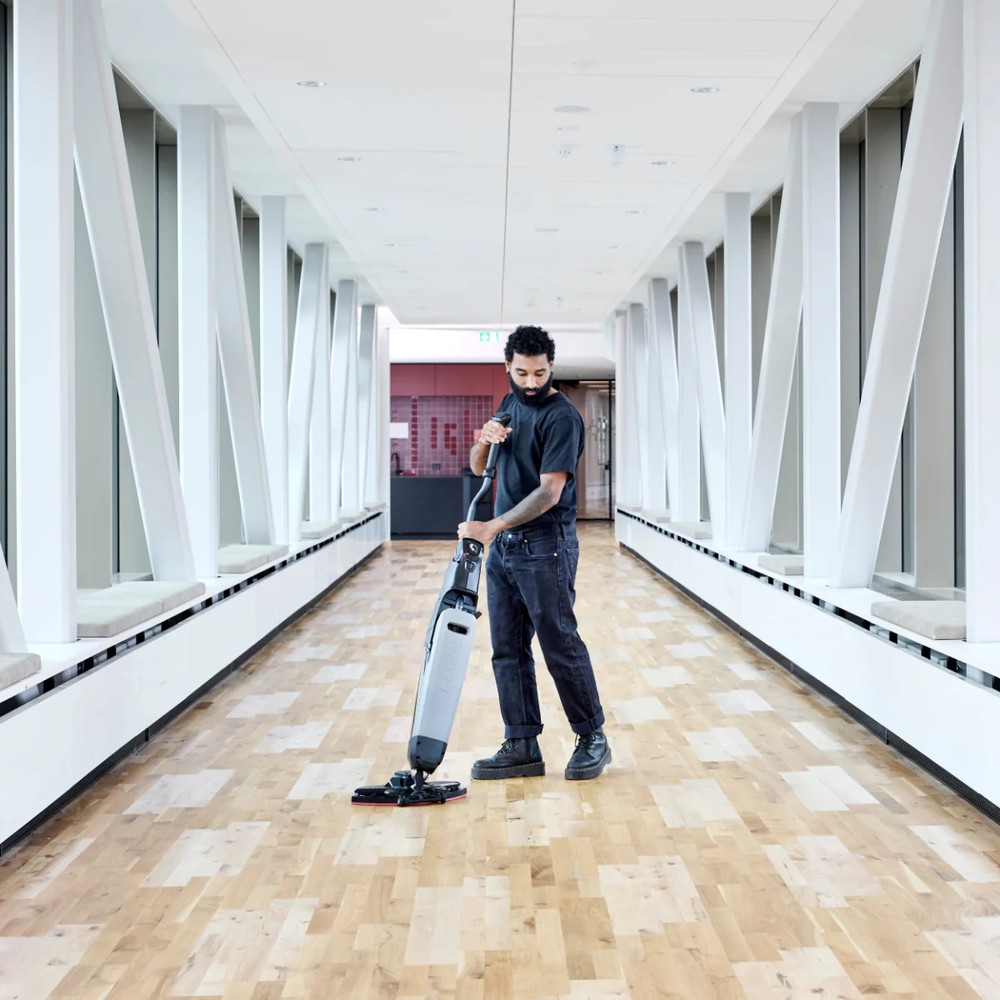 Nilfisk Dryft Micro Floor Scrubber