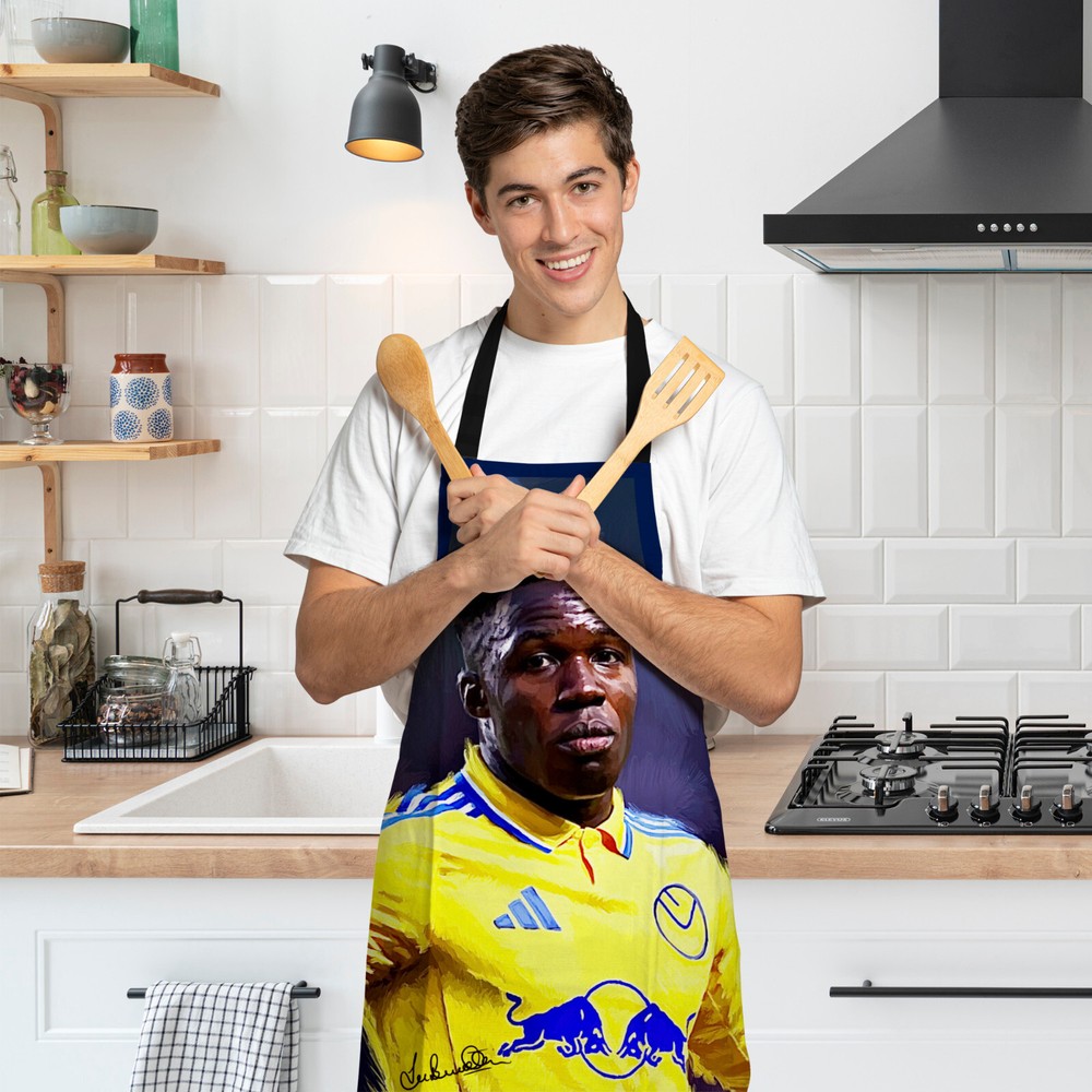 Leeds - Lee Buccilli - Gnonto - Apron