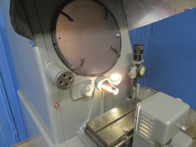 Clausing Model 4301 Optical Comparator 14" 115v 1 PH