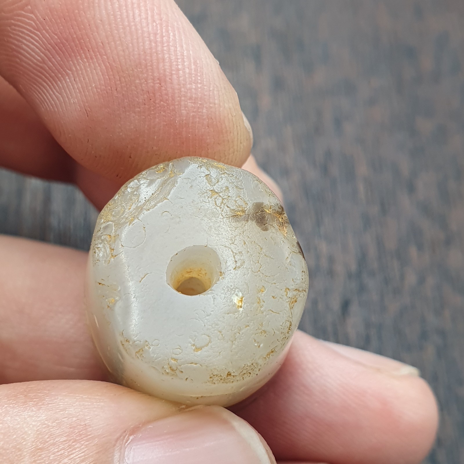 Ancient Antique Himalayan Tibetan Banded Ntural pattern Agate Bead Amulet