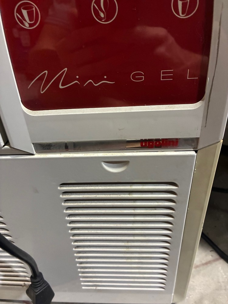 Ice Cream and Slushy machine - Ugolini Minigel Plus2