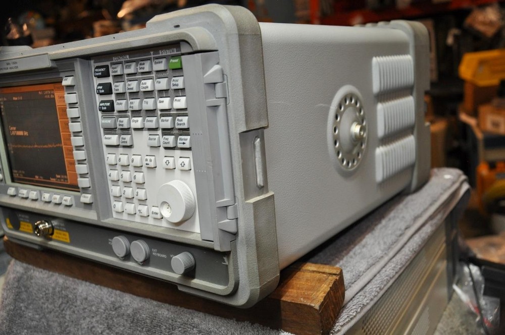 Agilent E4411B Spectrum Analyzer