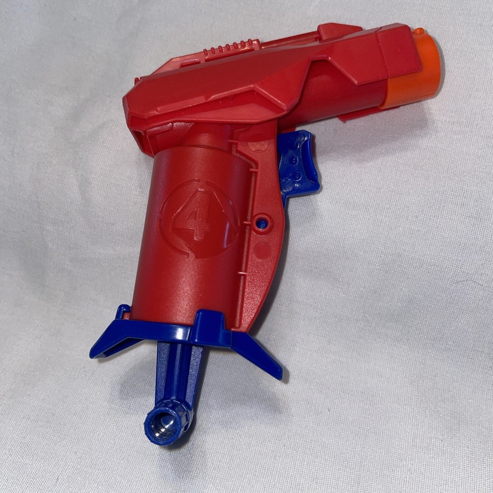 Hasbro Red Dart Gun Connect Four --Works