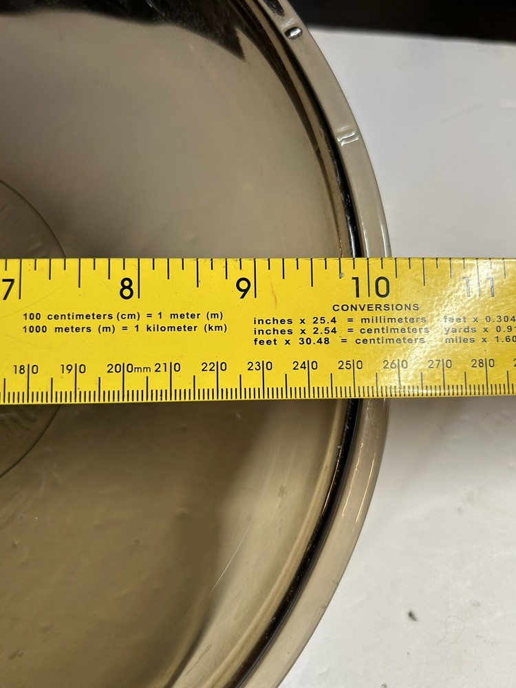 Pyrex Round Brown /Amber #7 Replacement Lid, good condition!