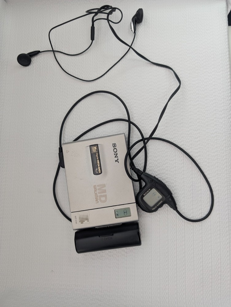 Sony MZ-E50 Mini Disc Player Used.