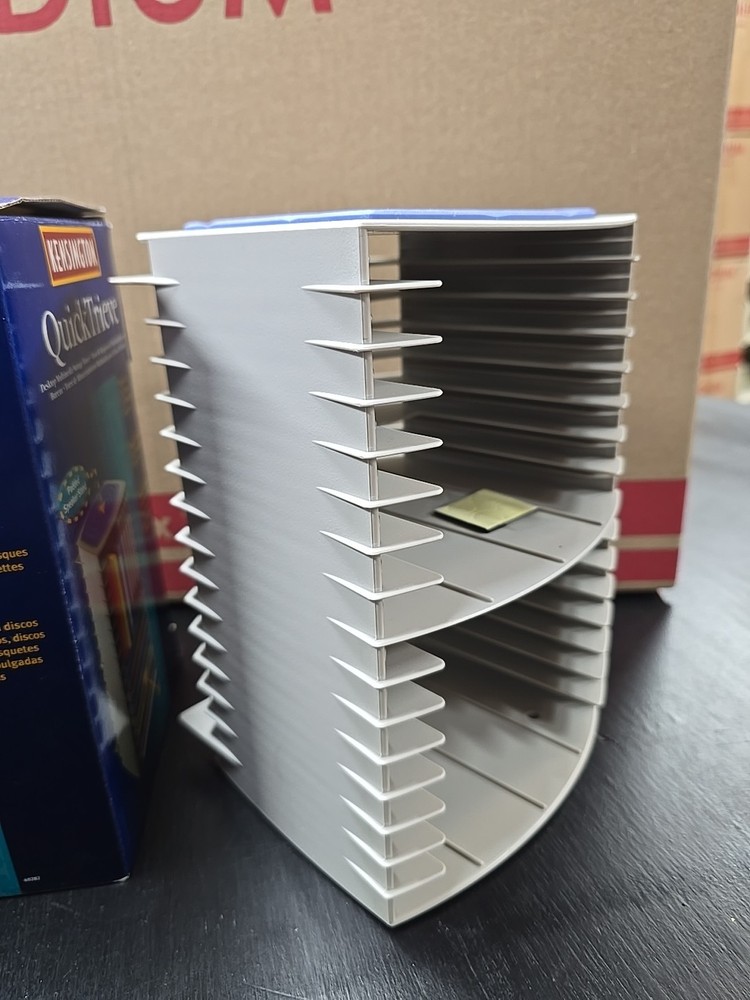 Kensington QuickTrieve Stackable Modular CD Storage Tower 16 Disk - CREAM - NIB