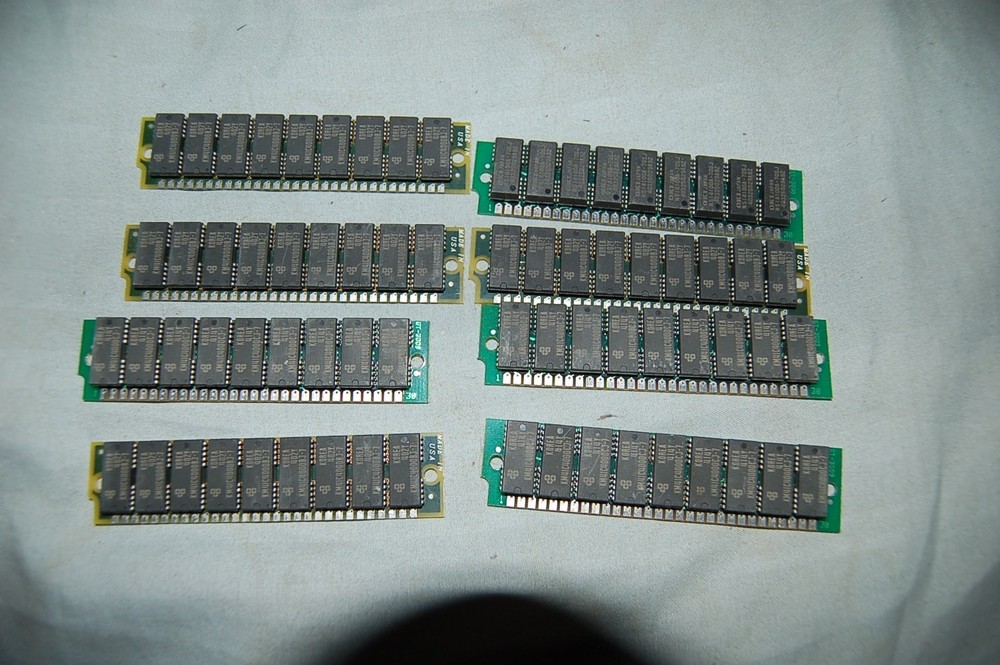 8 x Amiga Memory 30Pins