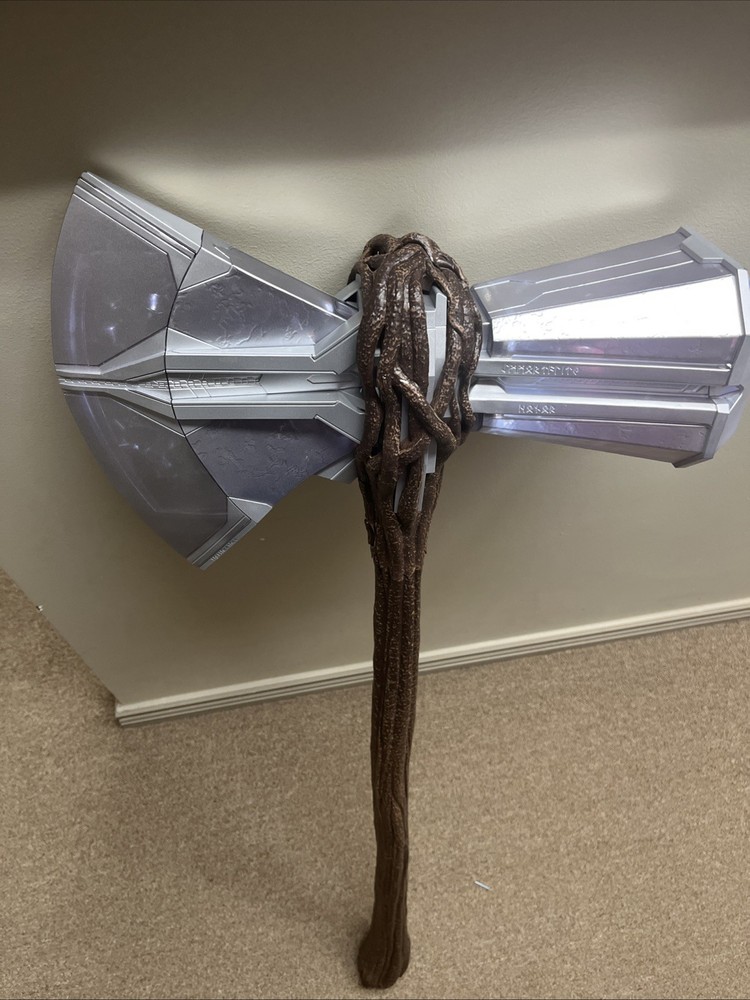 Marvel legends avenger endgame Thor’s Storm breakers electronic axe